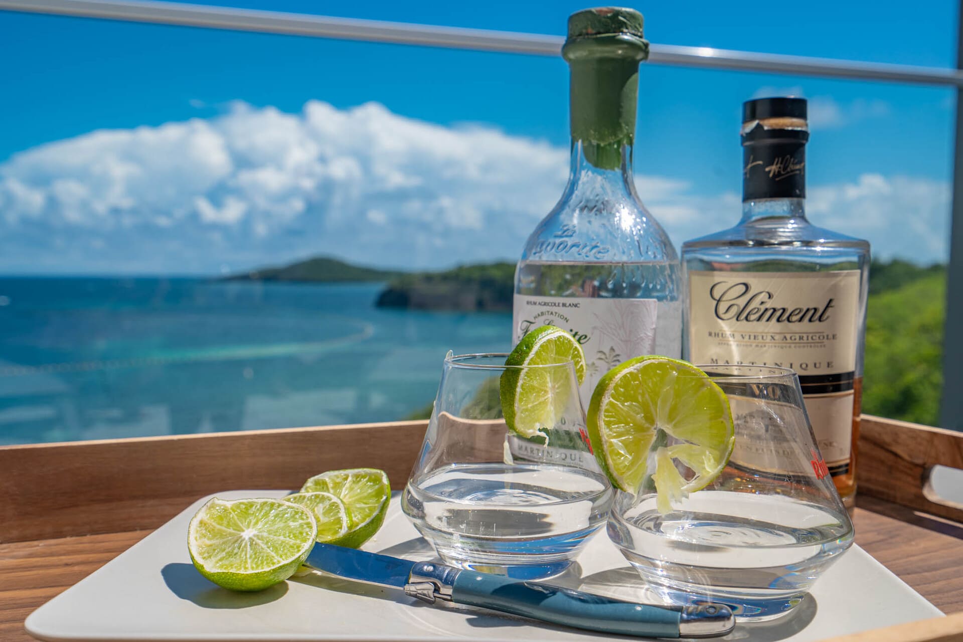 Ti' punch antillais recette authentique avec rhum blanc agricole, citron vert et sucre de canne