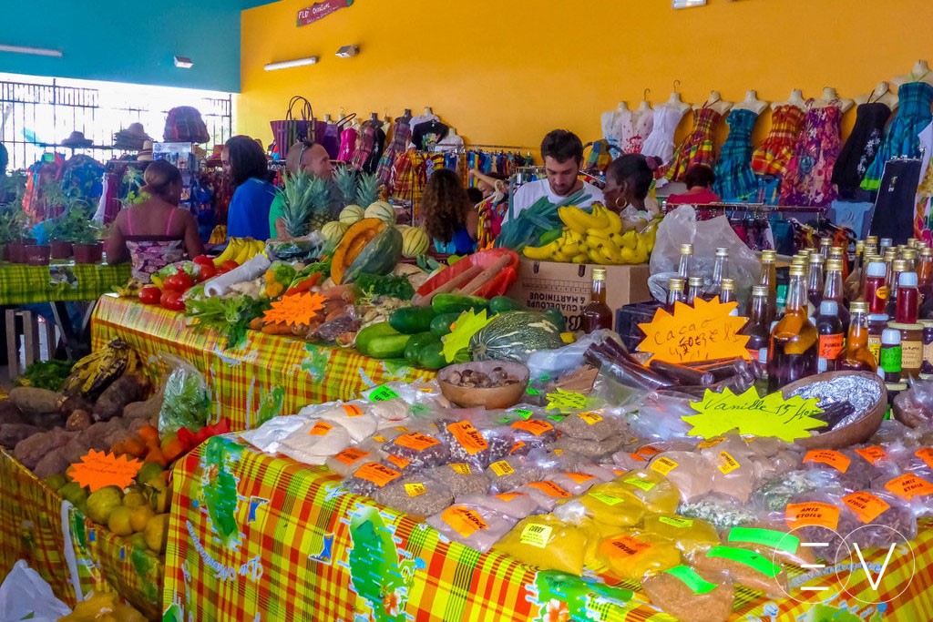marché-artisanat-diamant-martinique