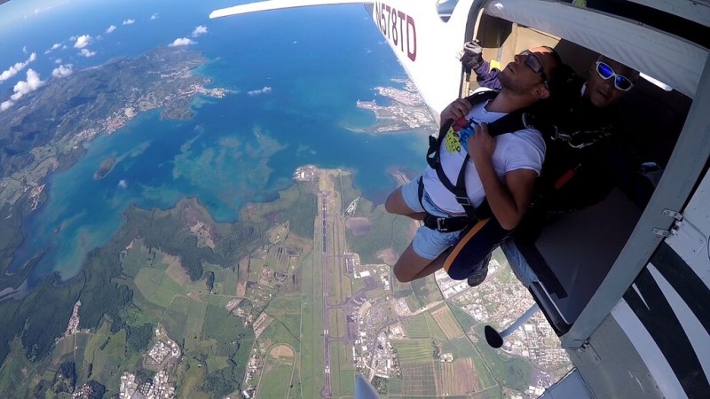 sapapaya-martinique-Saut-parachute